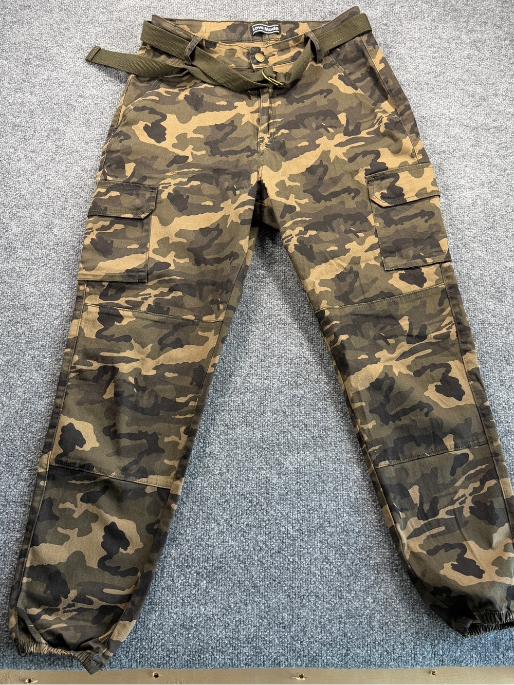 Camo Cargo Joggers Women’s 1X